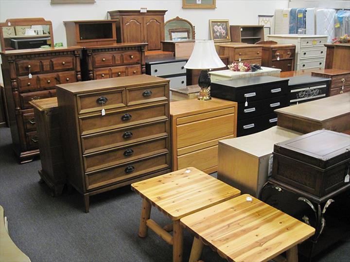 Affordable Furniture And Treasures Dubuque, Iowa Furniture Store